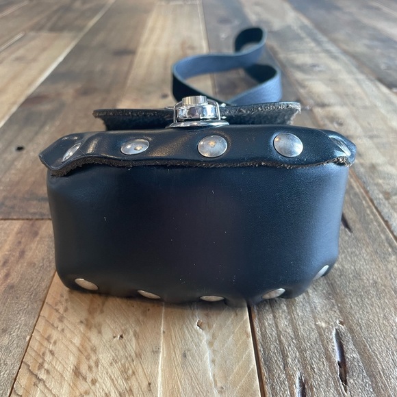 Vintage Harley Davidson Mini Purse - Picture 4 of 9